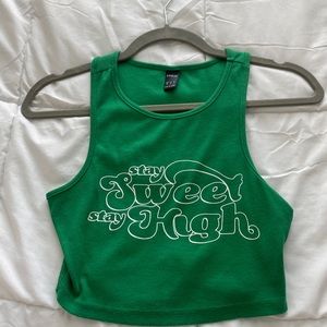 Green “stay sweet stay high” tank top size XS